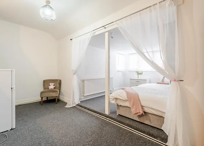 Apartmán Spacious 5 Bed Contractor And Family *