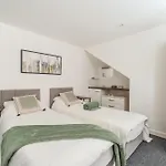 Appartement Spacious 5 Bed Contractor And Family